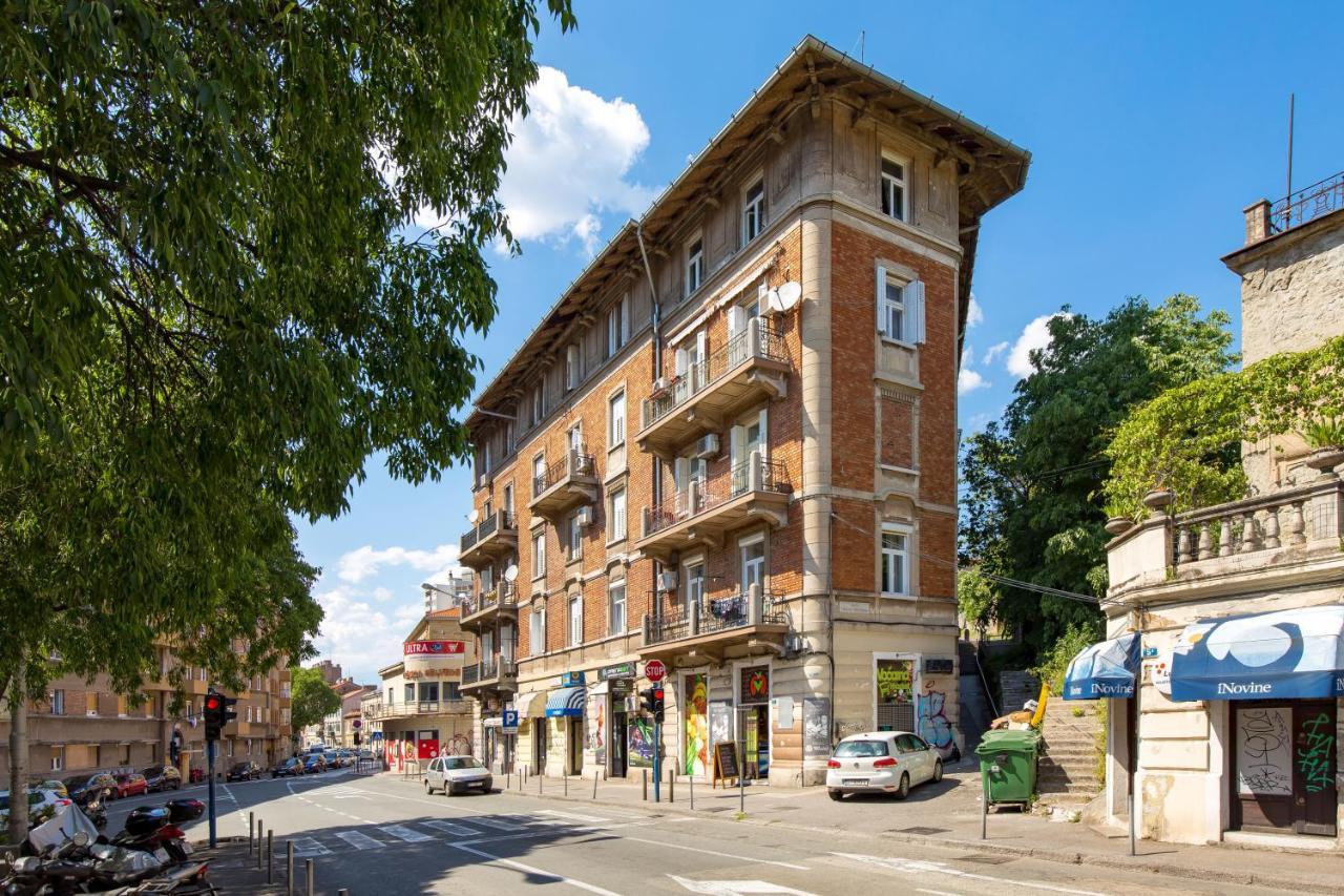 Studio Apartments Fran'S Fiume Esterno foto