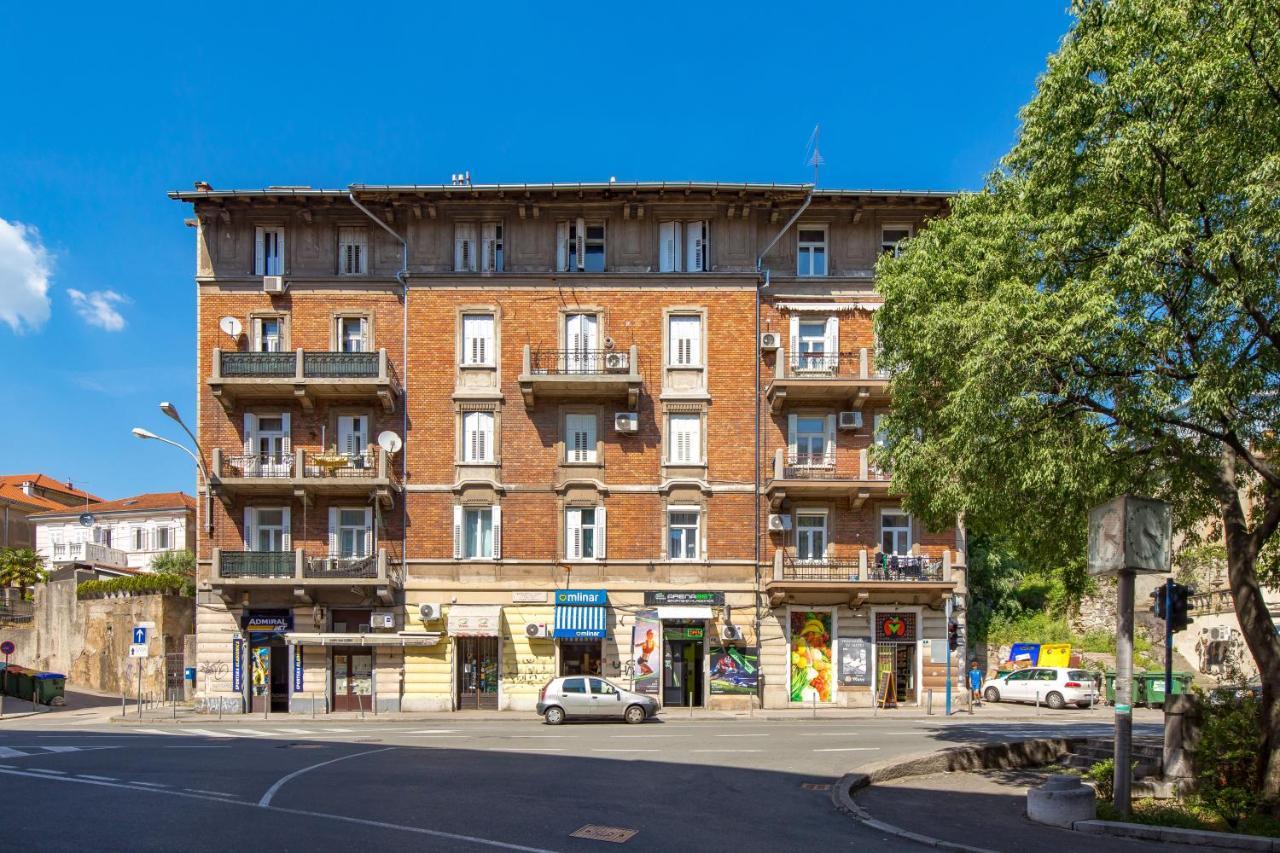 Studio Apartments Fran'S Fiume Esterno foto