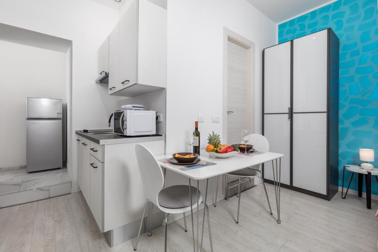 Studio Apartments Fran'S Fiume Esterno foto