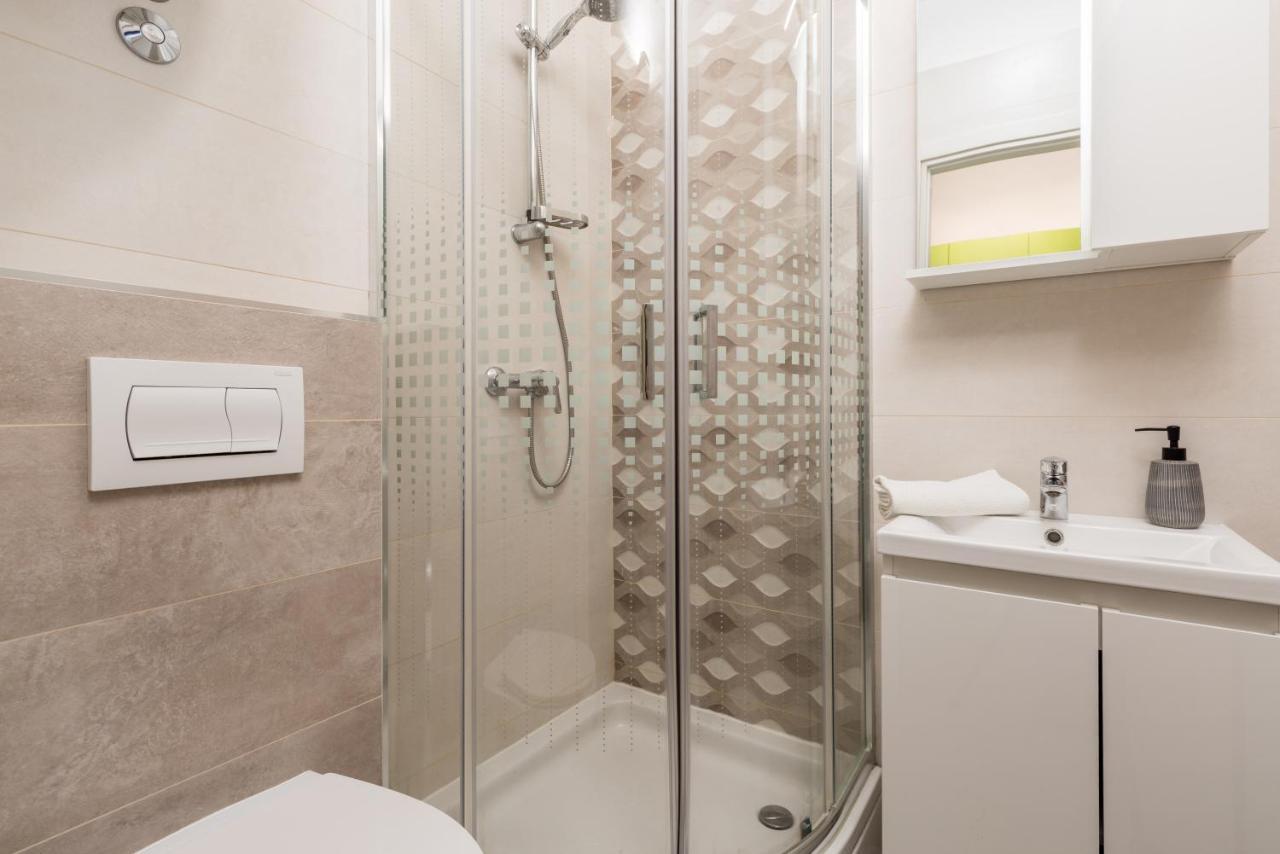 Studio Apartments Fran'S Fiume Esterno foto