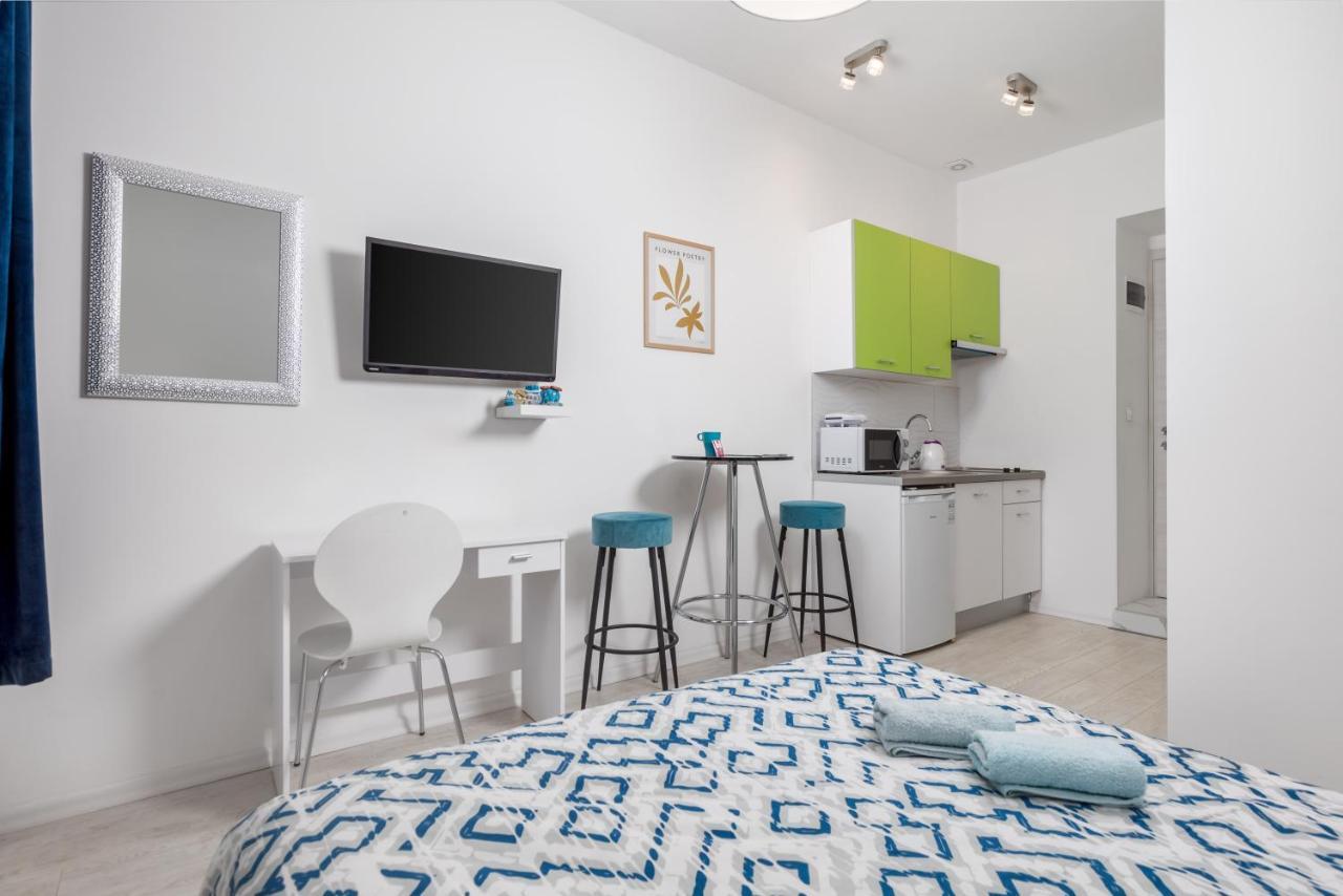 Studio Apartments Fran'S Fiume Esterno foto